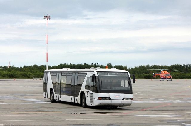 Международный аэропорт «Брянск» закупил два перонных автобуса