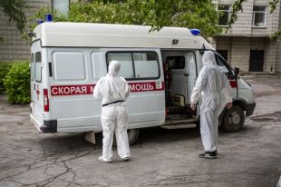 В России за сутки выявили 23 704 случая коронавируса
