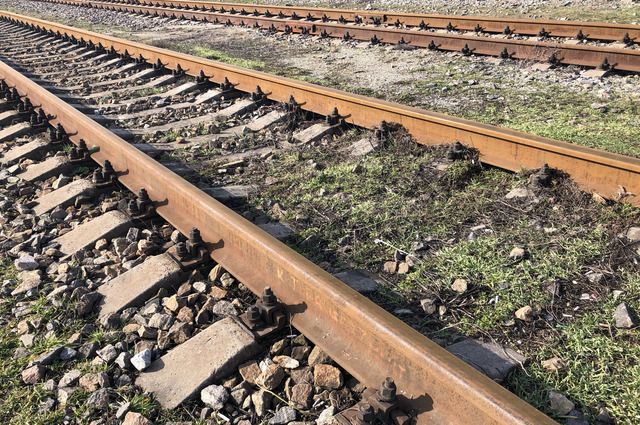 В Симферополе поезд сбил пожилого мужчину, пострадавший скончался на месте