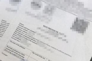 В Киеве турфирмы торговали фальшивыми ПЦР-тестами.