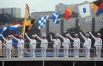 Экипаж ракетного фрегата Военно-морских сил Вьетнама Tran Hung Dao (HQ-015) на репетиции парада ко Дню ВМФ во Владивостоке