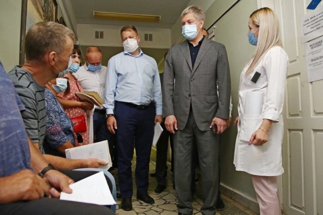 Алексей Русских поручил отремонтировать Сенгилеевскую районную больницу