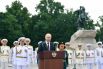 Парад принимал Верховный Главнокомандующий Вооруженными Силами РФ, Президент России Владимир Путин. 