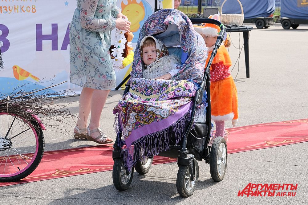 Парад колясок-2021 в Перми.