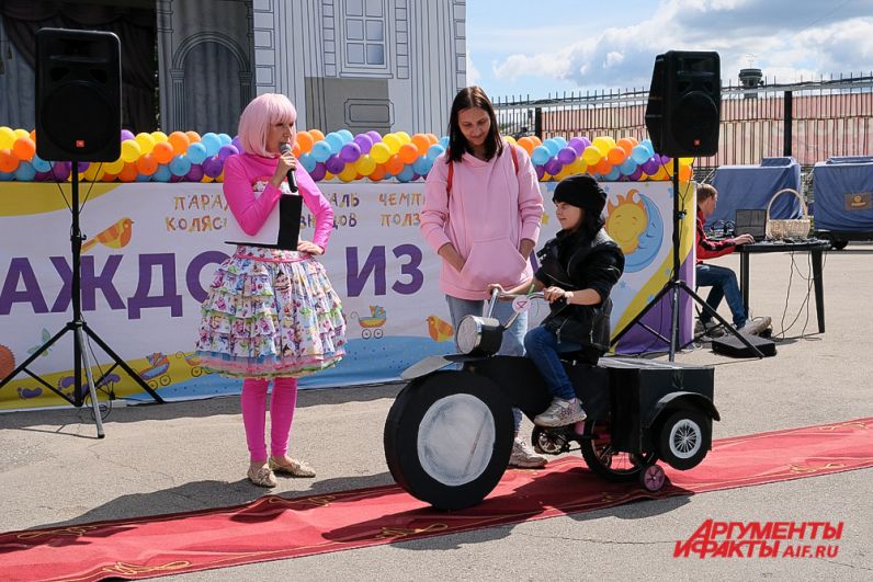 Парад колясок-2021 в Перми.