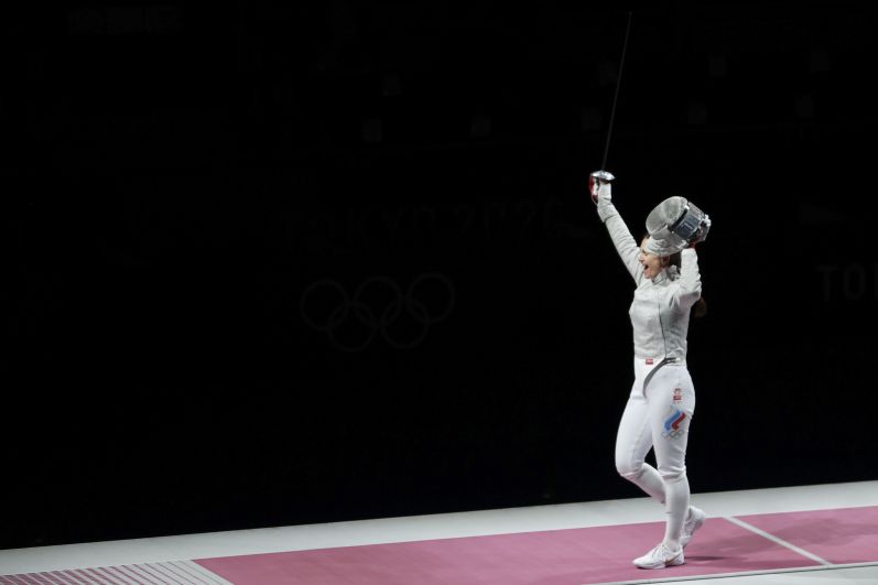 Саблистка Софья Великая завоевала серебро на Олимпиаде в Токио