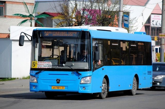 В Брянске изменилось расписание рейсов автобуса №5 в будние дни