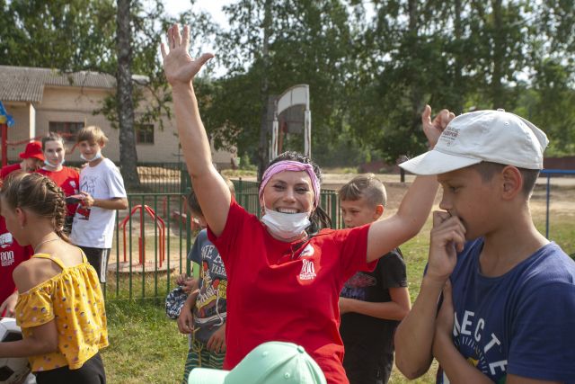 В молодежном лагере «Самолва» в Гдовском районе стартовала спартакиада