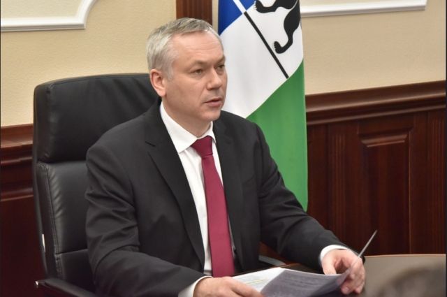 Губернатор Травников отказался от поездки в отпуск из-за пандемии COVID-19