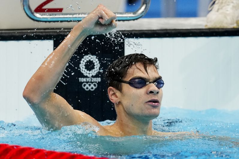 Российский спортсмен Евгений Рылов, завоевавший золотую медаль в соревнованиях по плаванию на 100 метров на спине среди мужчин на XXXII летних Олимпийских играх. Также он установил рекорд Европы - 51,98 секунды. Золотая медаль в плавании стала для России первой за 25 лет на Олимпийских играх