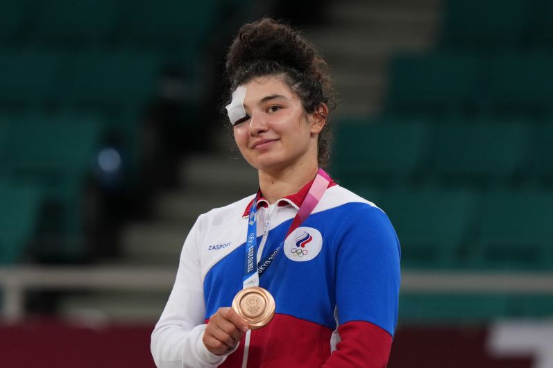 Мадина Таймазова, завоевавшая бронзовую медаль на соревнованиях по дзюдо в весовой категории до 70 кг среди женщин на XXXII летних Олимпийских играх