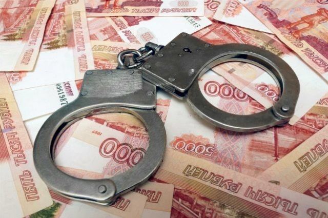 Три дончанина обвиняются в покушении на взяточничество 7,7 млн рублей