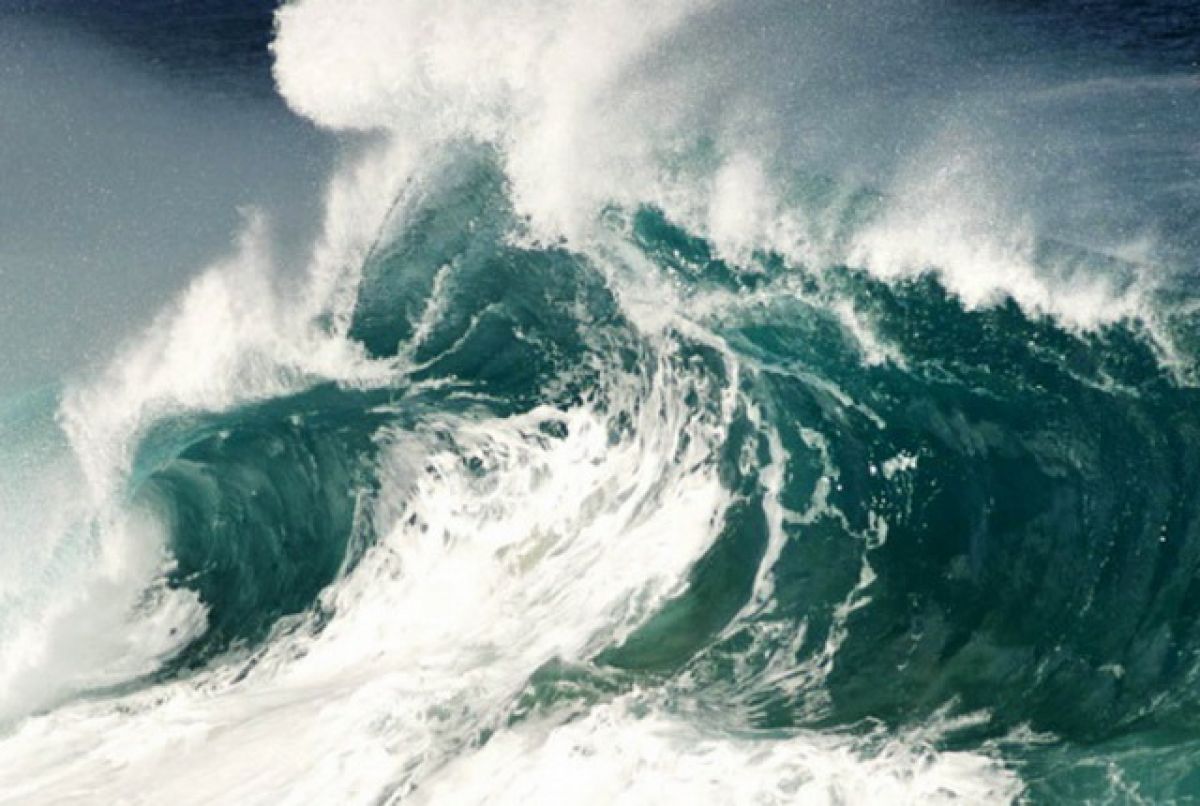 Wave17. Огромные волны. Высокие волны. Волна 10 метров. Море шторм.