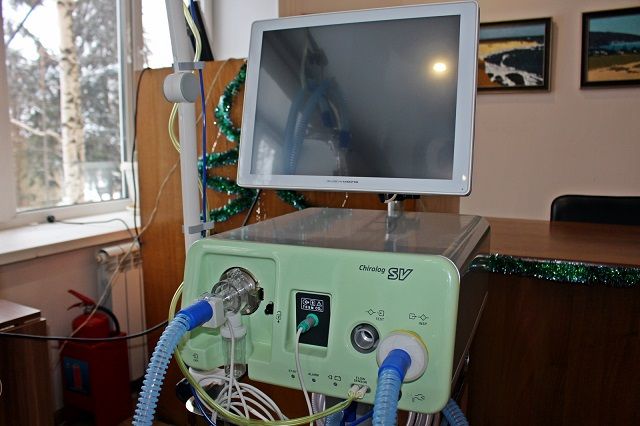 Во Владимирской области 178 коронавирусных коек оборудовали аппаратами ИВЛ