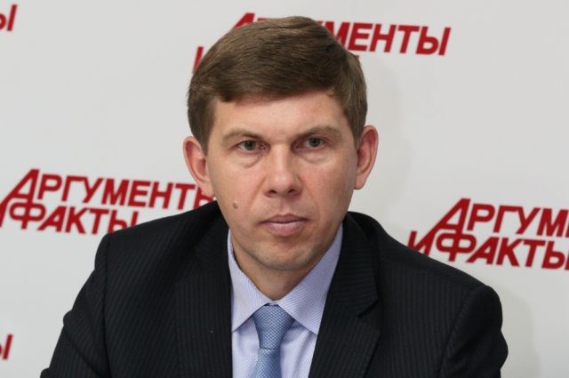 Замминистра строительства Челябинской области продлили арест до октября