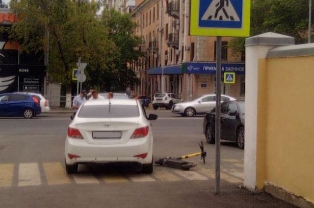 В Самаре снова ДТП с электросамокатом – под машину попал подросток
