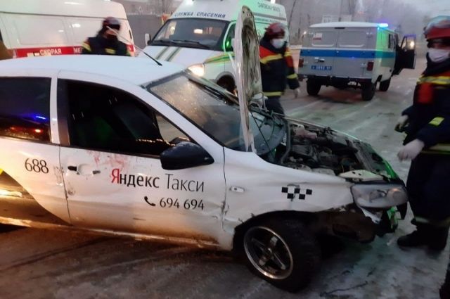 В саратове будут судить таксиста за смертельное ДТП в новогоднюю ночь