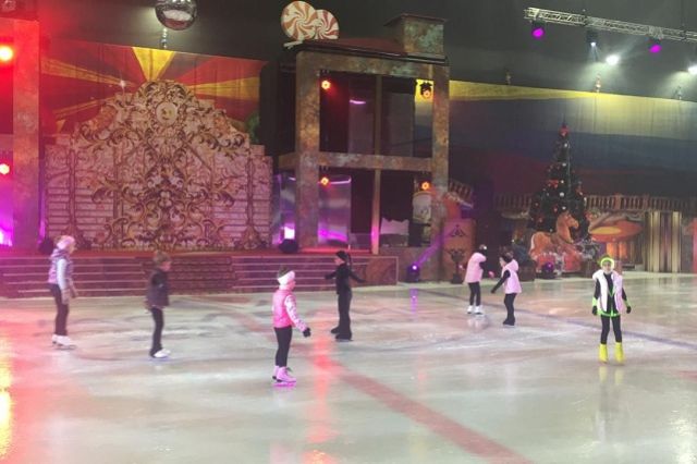 Открытие школы зимних видов спорта и шоу «Щелкунчик» в Ессентуках