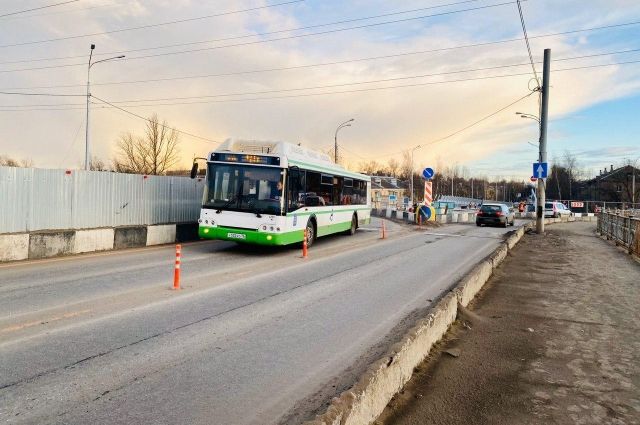 Три автобуса изменят маршруты из-за перекрытия Добрынинского моста