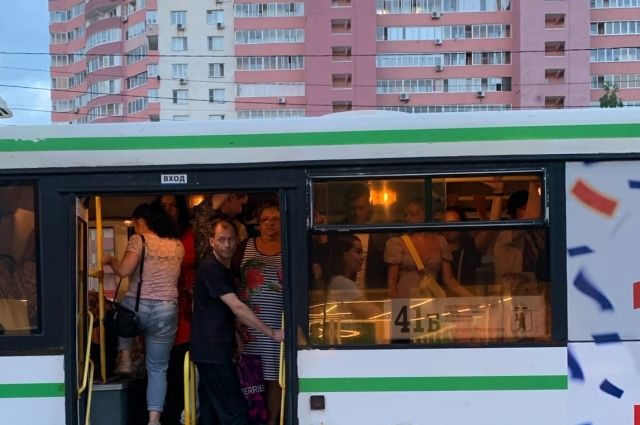 Ярославцы жалуются на давку в автобусах после транспортной реформы
