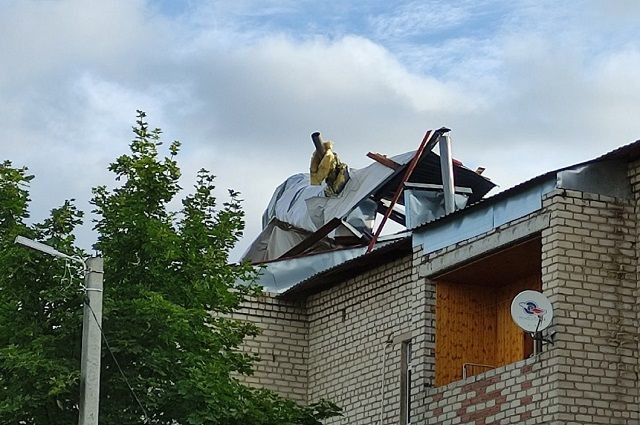 Последствия урагана в Киржачском районе устраняют 17 единиц спецтехники