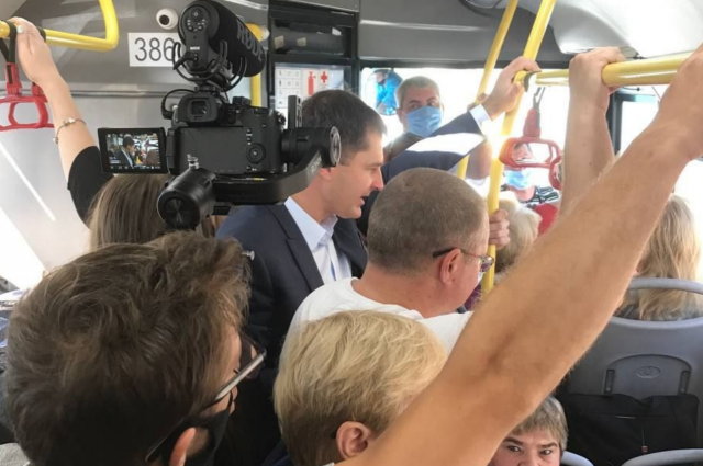 Мэр Ярославля рассказал о своей поездке в переполненном автобусе