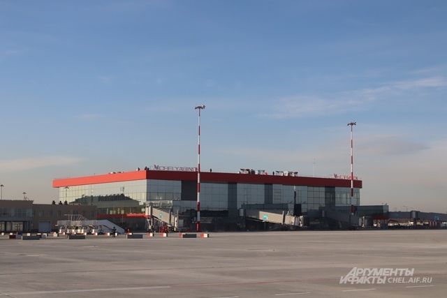 Челябинскому аэропорту грозит штраф за высокие цены на телетрапы