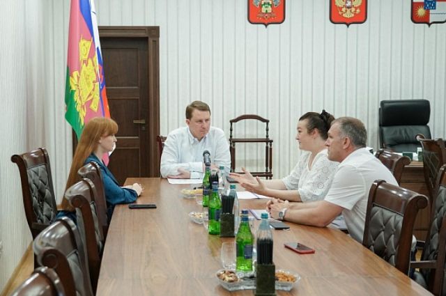 Мэр Сочи встретился с новым руководителем Сочинского нацпарка
