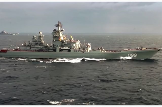 Крейсер «Адмирал Нахимов».