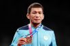 Нурислам Санаев (Казахстан), завоевавший бронзовую медаль в соревнованиях по вольной борьбе среди мужчин в весовой категории до 57 кг на XXXII летних Олимпийских играх