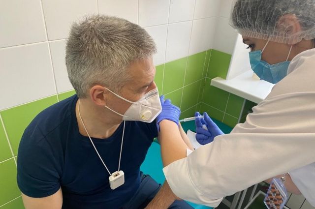 По темпу вакцинации от коронавируса Псковская область стала лидером