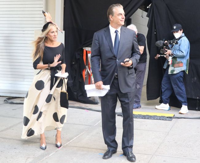 Актриса Сара Джессика Паркер и актёр Крис Нот на съёмках продолжения сериала «Секс в большом городе» в Нью-Йорке 