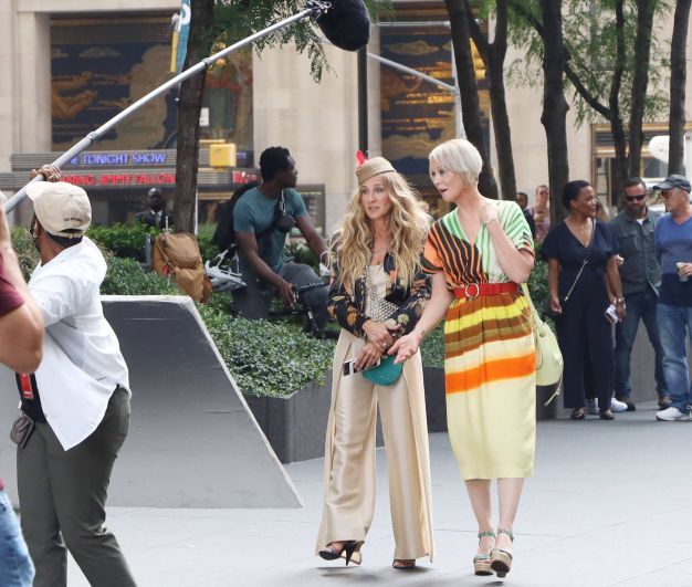 Актрисы Сара Джессика Паркер и Синтия Никсон на съёмках продолжения сериала «Секс в большом городе» в Нью-Йорке