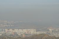 Красноярск четвертый день живёт в режиме «чёрного неба» от дыма.