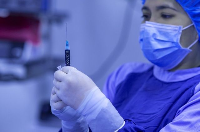 От коронавируса вакцинировались более 306 000 жителей Брянской области