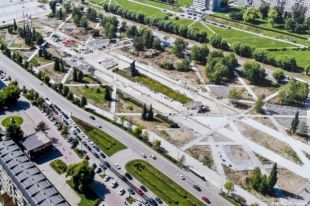 Во время реконструкции главную площадку города приведут к единому стилю.