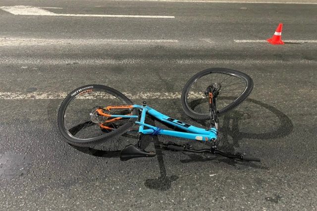 В результате ДТП велосипедист от полученных травм скончался на месте происшествия