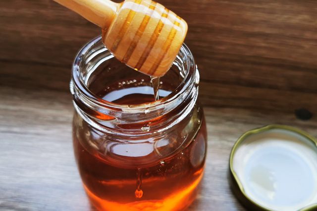 Как выбрать мед при покупке: Директор НИИ рассказала про три критерия