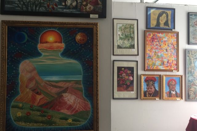 Выставка калмыцких художников и народных умельцев открылась в Ставрополе