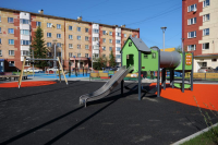 Строительство спортивной и детской площадок в Уренгое близится к концу