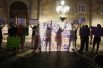 Демонстранты в Барселоне проводят акцию в поддержку афганских женщин и детей после прихода к власти в Афганистане радикального движения «Талибан» (запрещено в РФ)
