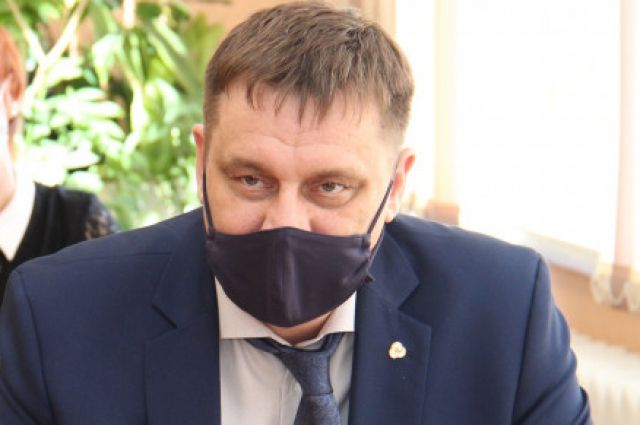 Министр опроверг обязательную вакцинацию педагогов в Новосибирской области