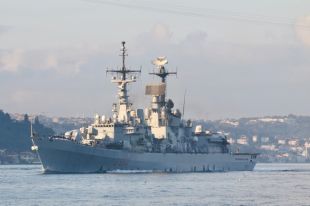 Ракетный эсминец ВМС Италии вошел в Черное море