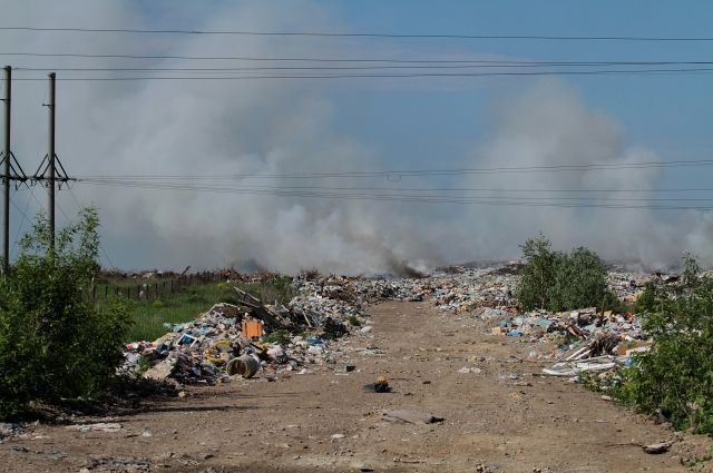 На полигоне скопилось более 2,5 млн тонн опасных отходов.