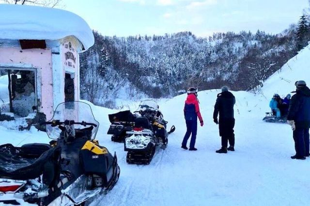 Также министерством туризма Сахалинской области будет предоставлена субсидия на содержание данного зимнего маршрута региональному туроператору, организующему снегоходные туры.