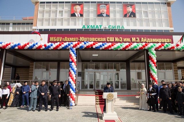 Рамзан Кадыров пообещал, что в Чечне откроют 20 новых школ