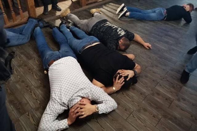Стали известны подробности нравов и жизни внутри Оренбургской преступной группировки 