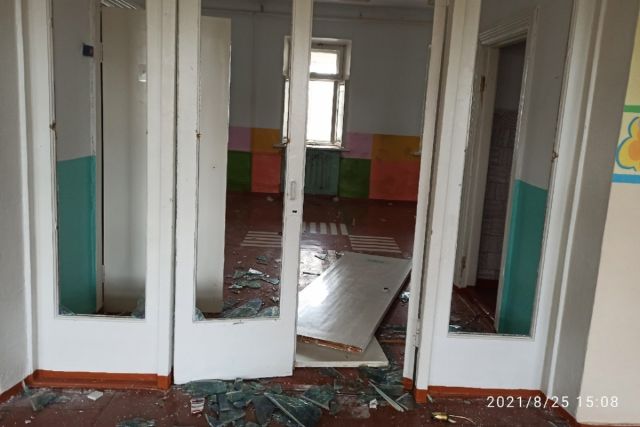 Здание бывшего детского сада «Теремок» не эксплуатировалось.