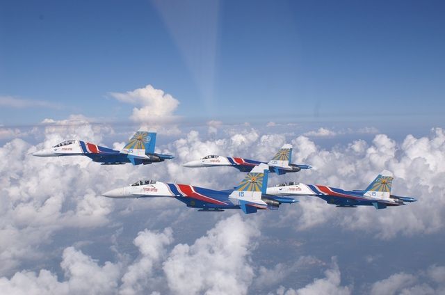 «Русские Витязи» взлетят над Архангельском в память о «Дервише»