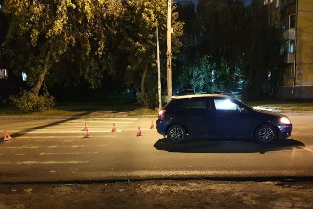 Toyota сбила 8-летнюю девочку в Калининском районе Новосибирска